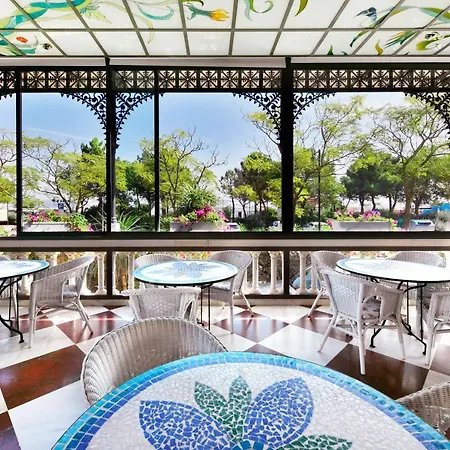 Hotel Atlantica 3*